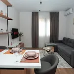 Mk 104 Appartement Tirana